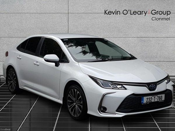 Toyota Corolla Saloon, Petrol Hybrid, 2023, White