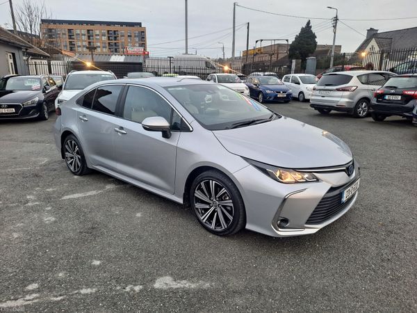 Toyota Corolla Saloon, Petrol Hybrid, 2023, Grey