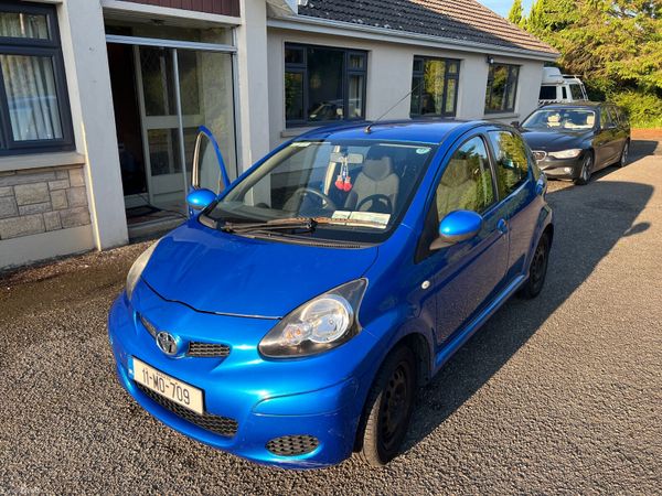 Toyota Aygo Hatchback, Petrol, 2011, Blue