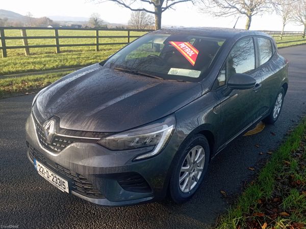 Renault Clio Hatchback, Petrol, 2022, Grey