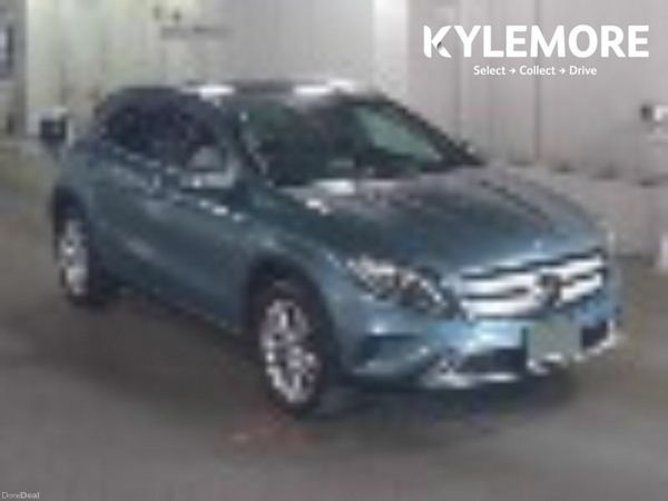 Mercedes-Benz GLA SUV, Petrol, 2016, Blue