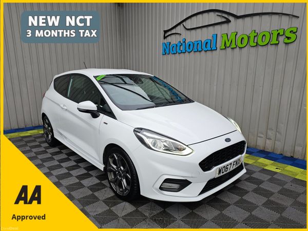 Ford Fiesta Hatchback, Petrol, 2018, White