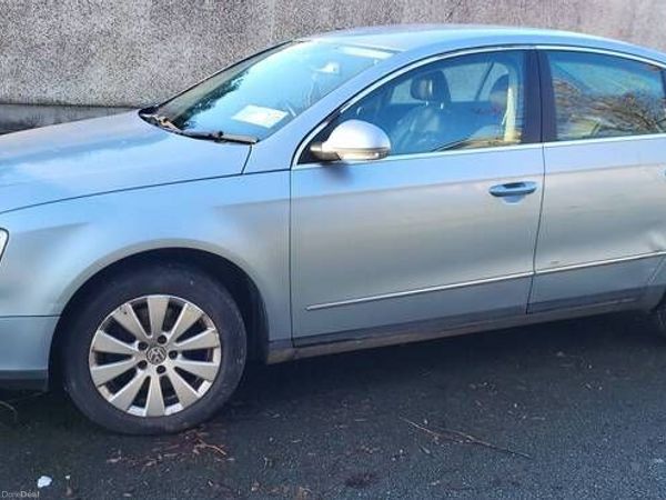 Volkswagen Passat Saloon, Diesel, 2008, Blue