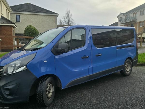 Opel Vivaro MPV, Diesel, 2015, Blue