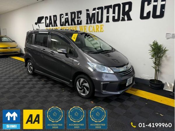 Honda Freed MPV, Petrol Hybrid, 2014, Grey