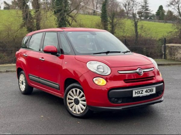 Fiat Punto MPV, Diesel, 2015, Red