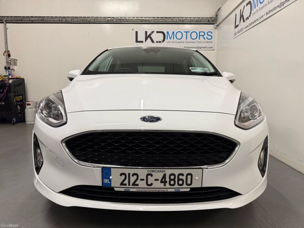 Ford Fiesta Hatchback, Petrol, 2021, White