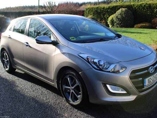 Hyundai i30 Hatchback, Diesel, 2016, White