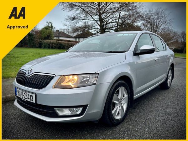 Skoda Octavia Saloon, Diesel, 2015, Silver