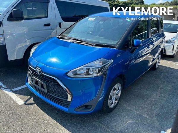 Toyota Sienta MPV, Petrol Hybrid, 2019, Blue