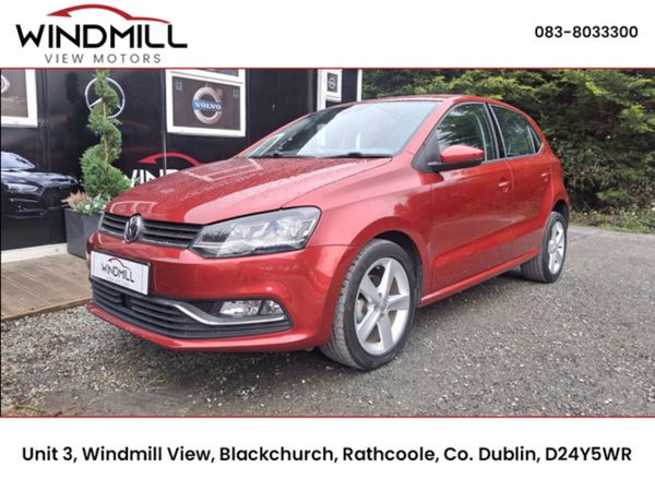 Volkswagen Polo Hatchback, Petrol, 2015, Red