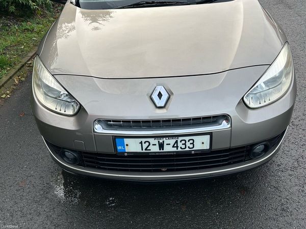 Renault Fluence Saloon, Diesel, 2012, Gold