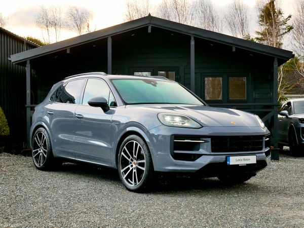 Porsche Cayenne SUV, Petrol Hybrid, 2025, Grey