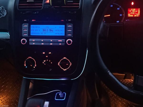 Volkswagen Jetta Saloon, Diesel, 2008, Grey