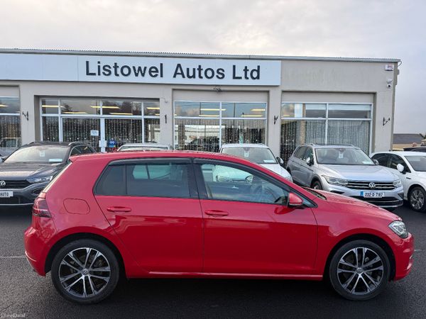 Volkswagen Golf Hatchback, Petrol, 2020, Red