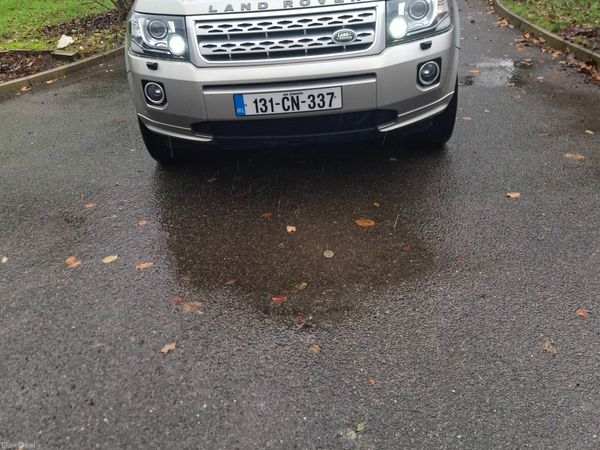 Land Rover Freelander SUV, Diesel, 2013, Gold