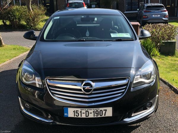 Opel Insignia Hatchback, Diesel, 2015, Black