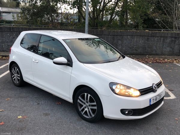 Volkswagen Golf Hatchback, Diesel, 2011, White