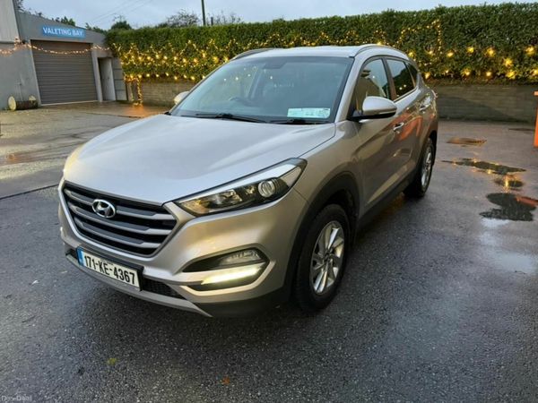 Hyundai Tucson SUV, Diesel, 2017, White