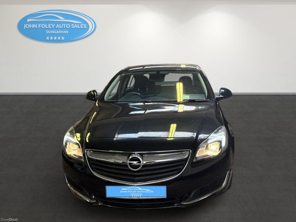 Opel Insignia Saloon, Petrol, 2015, Black