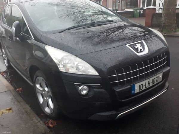 Peugeot 3008 MPV, Diesel, 2010, Black