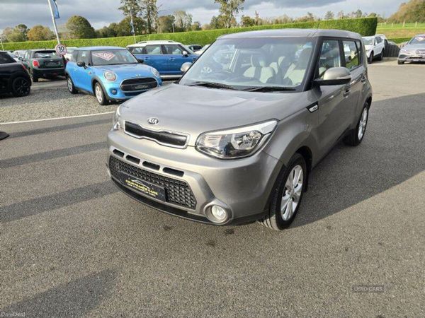 Kia Soul Hatchback, Diesel, 2016, Silver