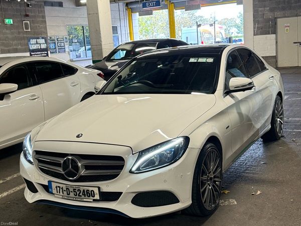 Mercedes-Benz C-Class Saloon, Petrol Plug-in Hybrid, 2017, White