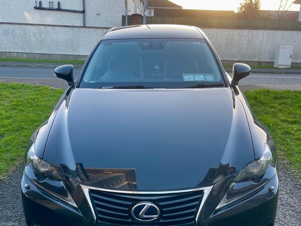 Lexus IS Saloon, Petrol Hybrid, 2016, Black