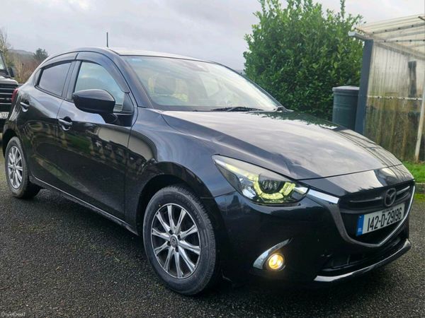 Mazda Demio MPV, Petrol, 2014, Black