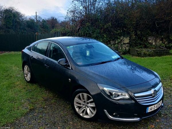 Vauxhall Insignia Hatchback, Diesel, 2014, Black