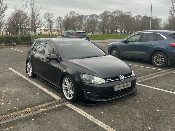 Volkswagen Golf Hatchback, Diesel, 2015, Black