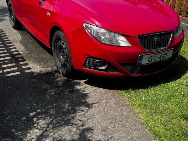 SEAT Ibiza Hatchback, Petrol, 2010, Red