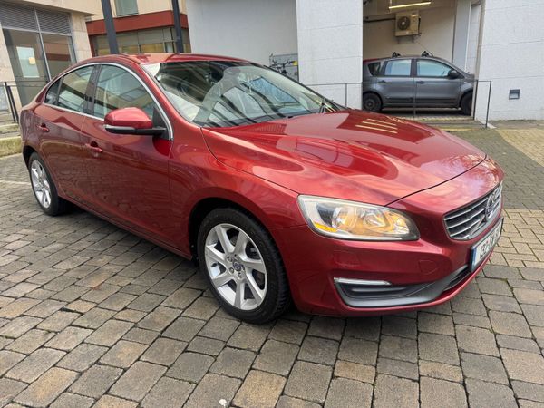 Volvo S60 Saloon, Diesel, 2013, Red