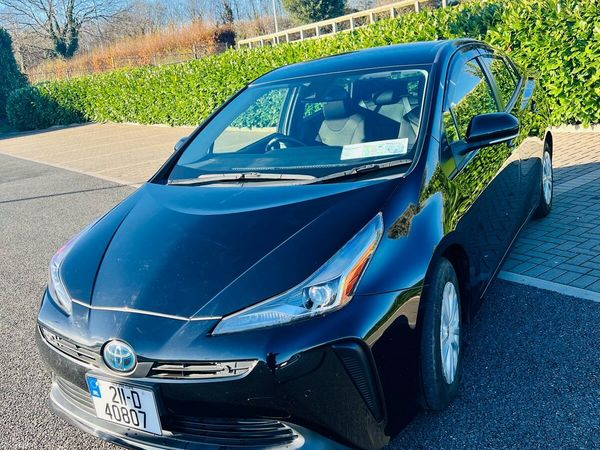 Toyota Prius Hatchback, Petrol Hybrid, 2021, Black
