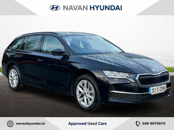 Skoda Octavia Estate, Petrol, 2025, Black