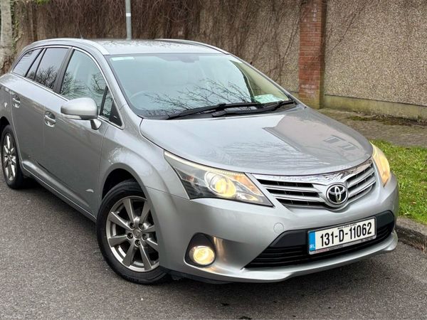 Toyota Avensis MPV, Diesel, 2013, Grey
