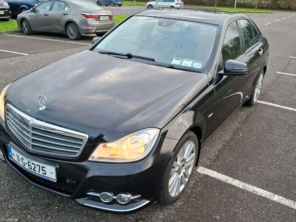 Mercedes-Benz C-Class Saloon, Diesel, 2011, Black