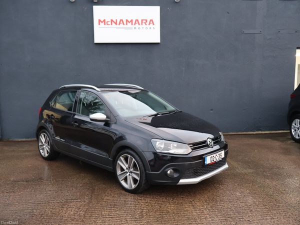 Volkswagen Polo Hatchback, Diesel, 2013, Black
