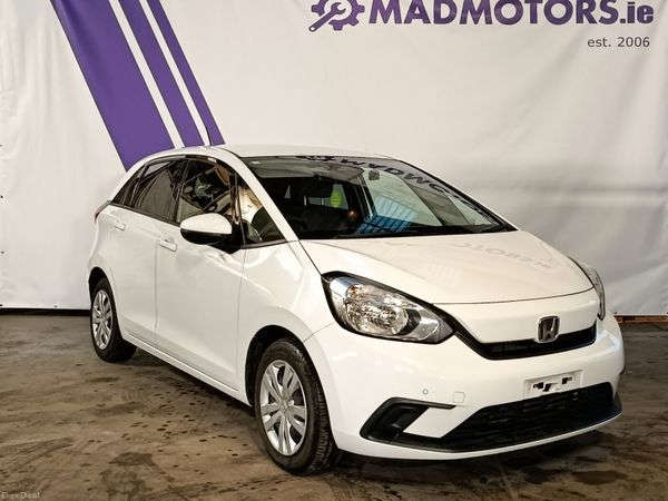 Honda Fit Hatchback, Petrol, 2020, White
