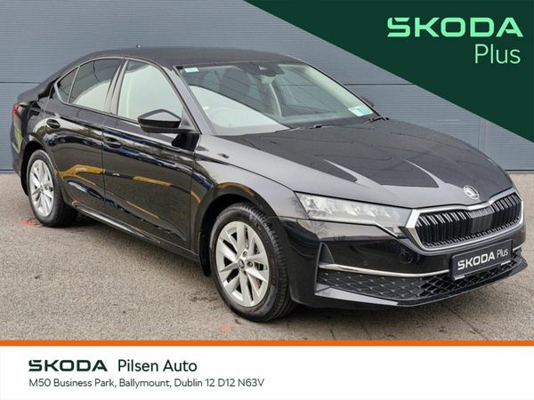 Skoda Octavia Saloon, Diesel, 2025, Black