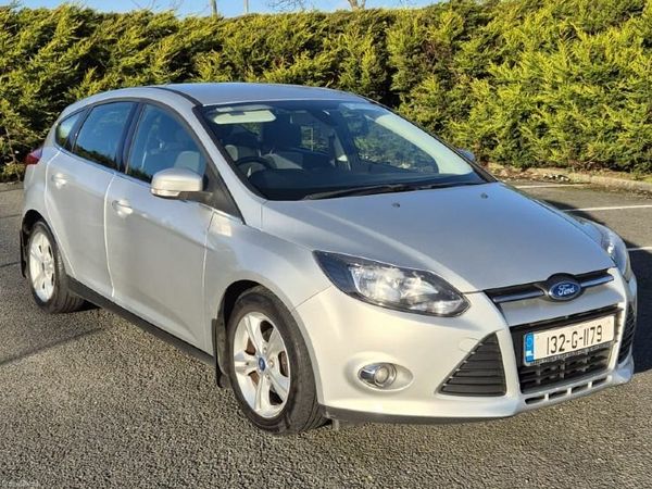 Ford Focus Hatchback, Diesel, 2013, Silver