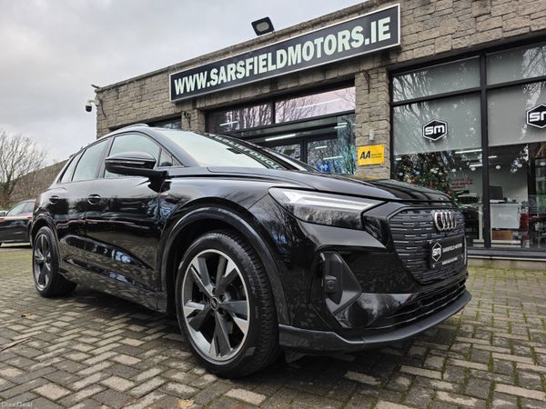 Audi e-tron Estate/Jeep, Electric, 2023, Black