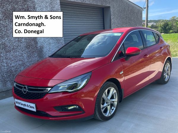 Opel Astra Hatchback, Petrol, 2018, Red