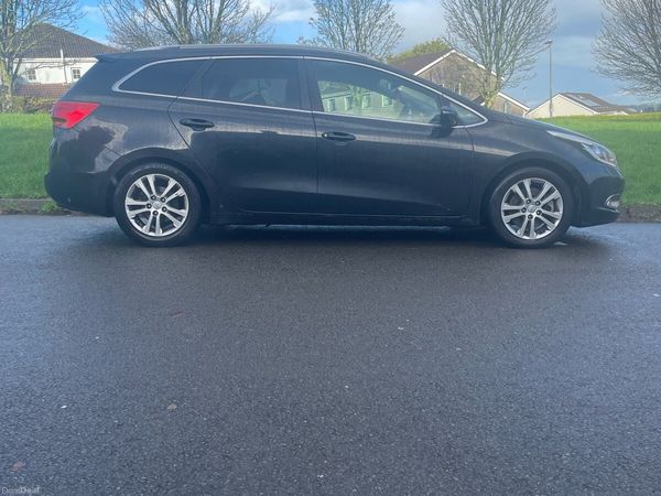 Kia Ceed Estate/Jeep, Diesel, 2015, Black