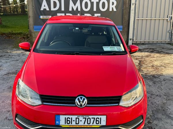 Volkswagen Polo Hatchback, Petrol, 2016, Red