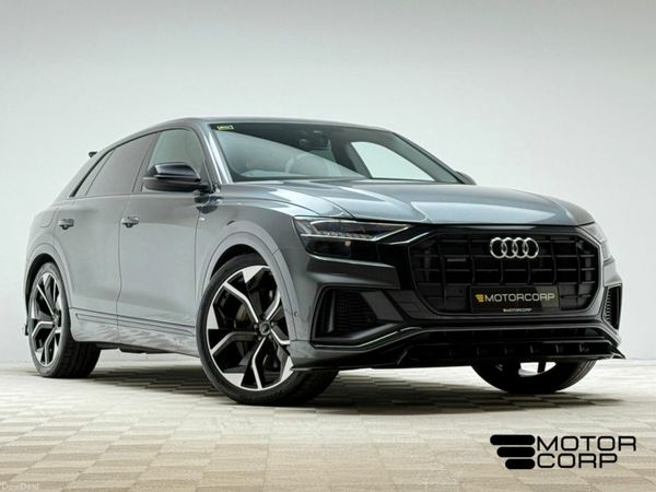 Audi Q8 SUV, Petrol Plug-in Hybrid, 2023, Grey