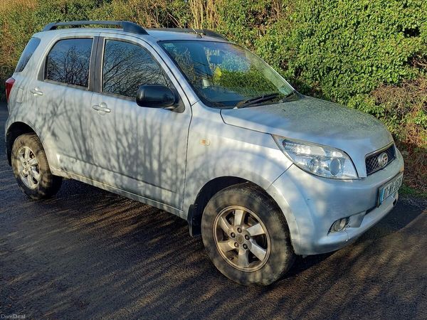 Daihatsu Terios SUV, Petrol, 2007, Silver