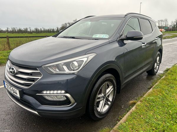 Hyundai Santa Fe SUV, Diesel, 2017, Blue