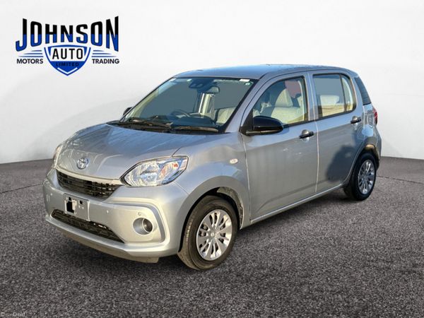 Toyota Passo Hatchback, Petrol, 2020, Silver