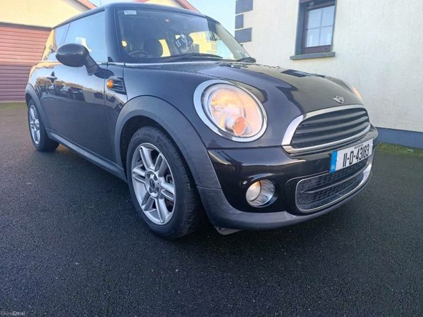 Mini One Hatchback, Diesel, 2011, Black